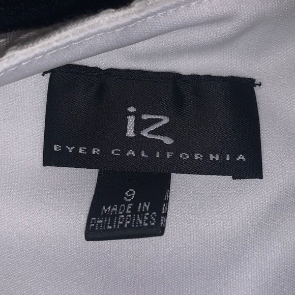 white dress (perfect for graduation!!) - Picture 3 of 4